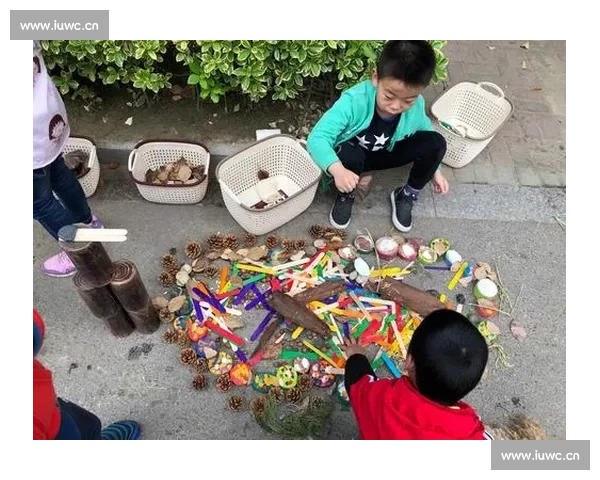 《一对对绵羊并排走歌声轻扬伴随风,带我们走进梦幻的田园世界》 《一对对绵羊并排走歌声轻扬伴随风,带我们走进梦幻的田园世界》