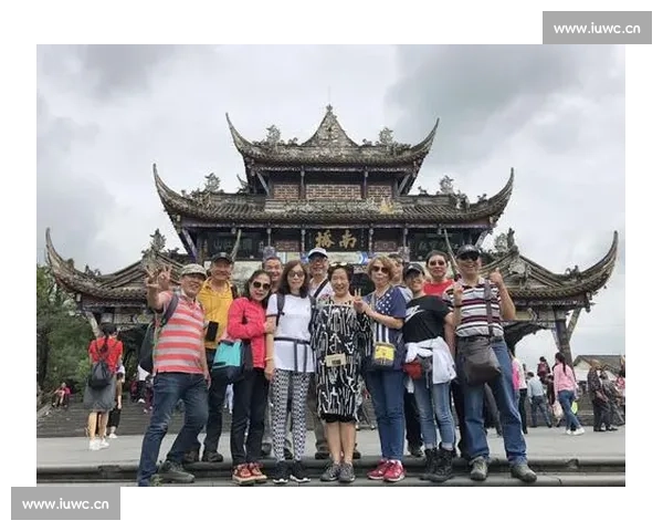 《一站别离：在人生十字路口，我们如何学会告别与成长》